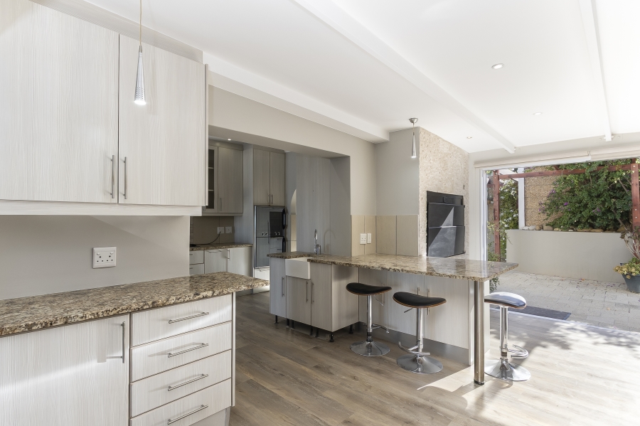 3 Bedroom Property for Sale in Helena Heights Western Cape